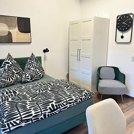 Naehe Kit Mit Parkplatz Und Smart Tv * Karlsruhe